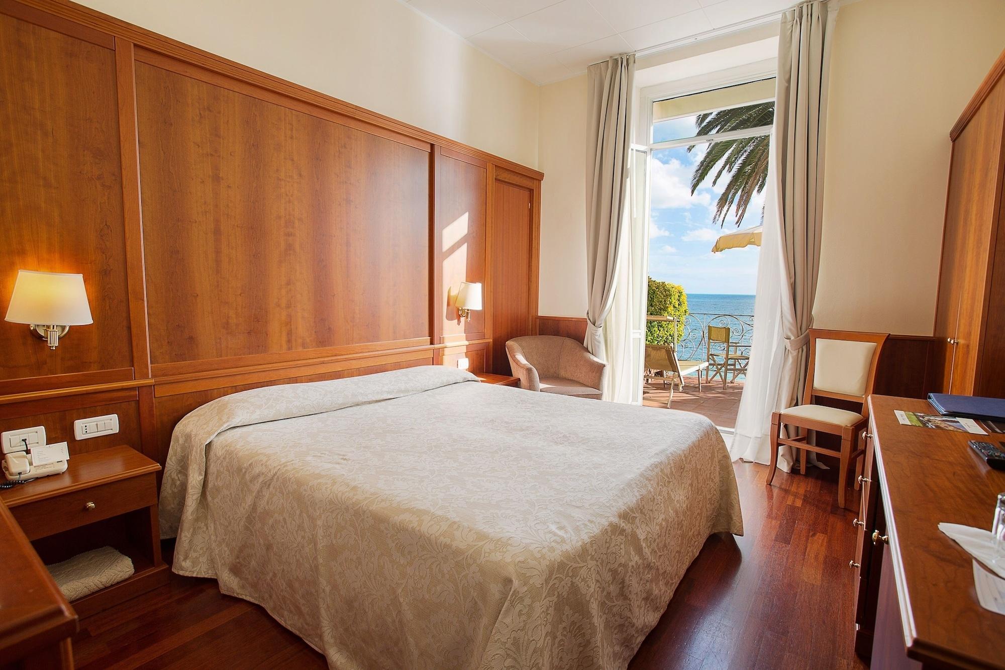 Continental 4*
