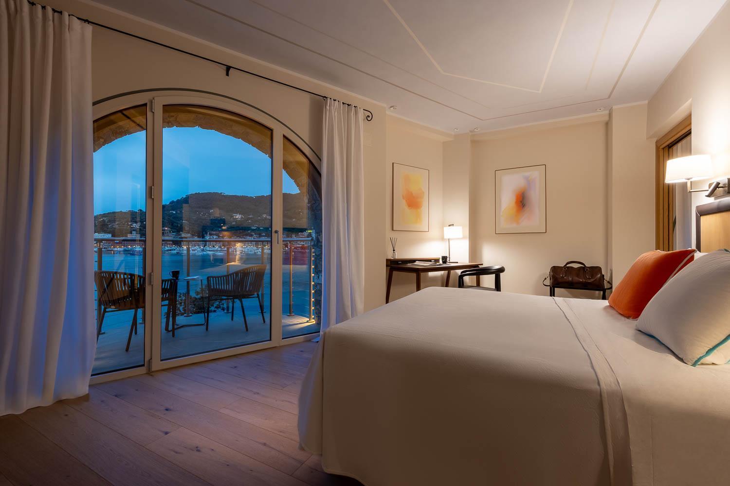 Continental Hotel 4*