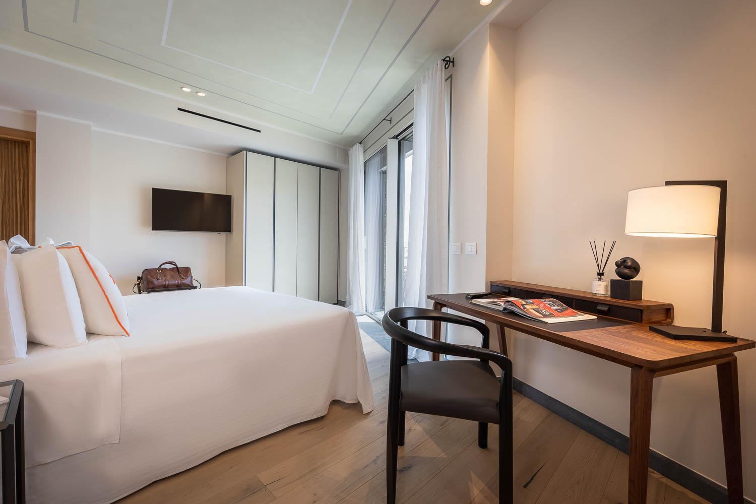 Continental 4*