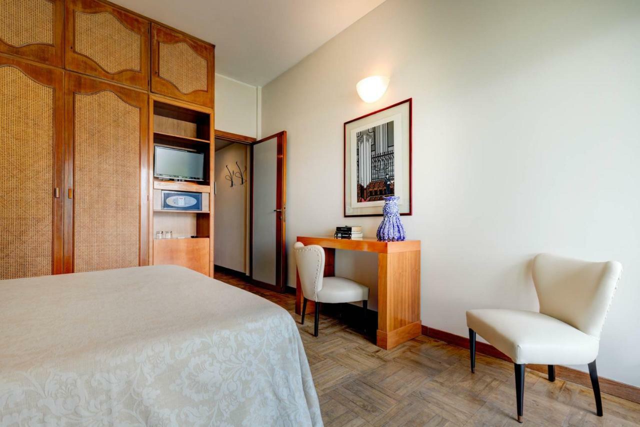 Continental Hotel 4*