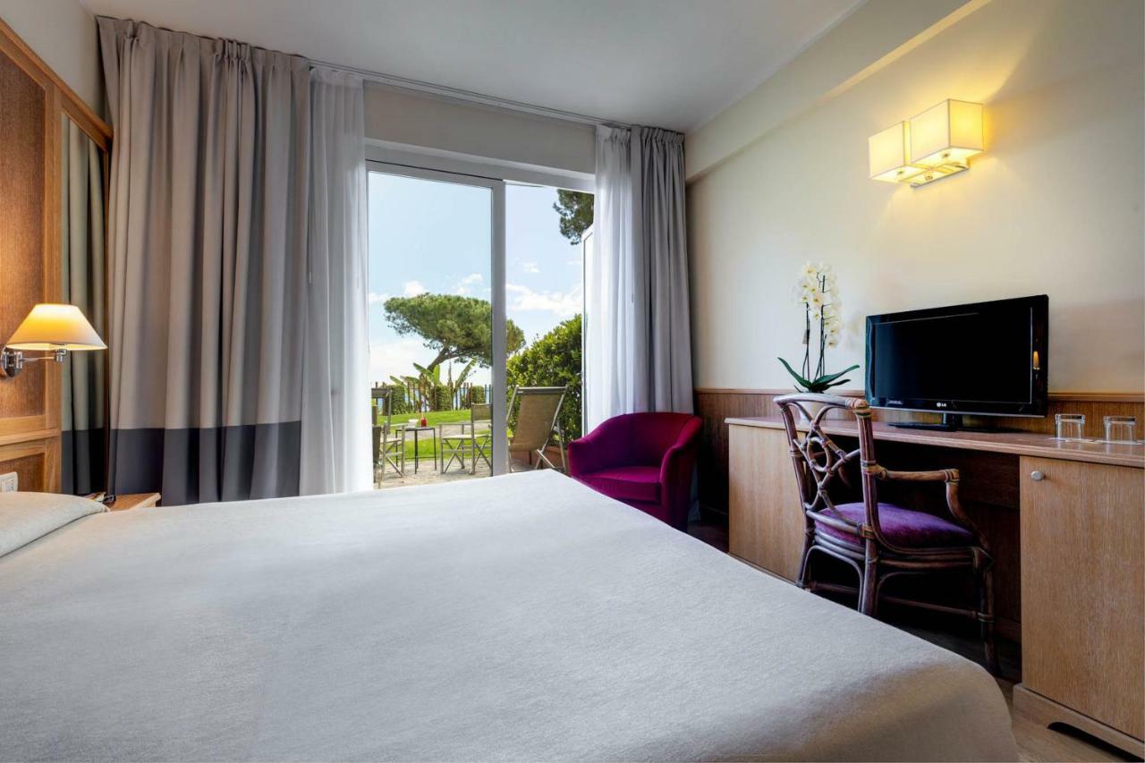 Continental Hotel 4*